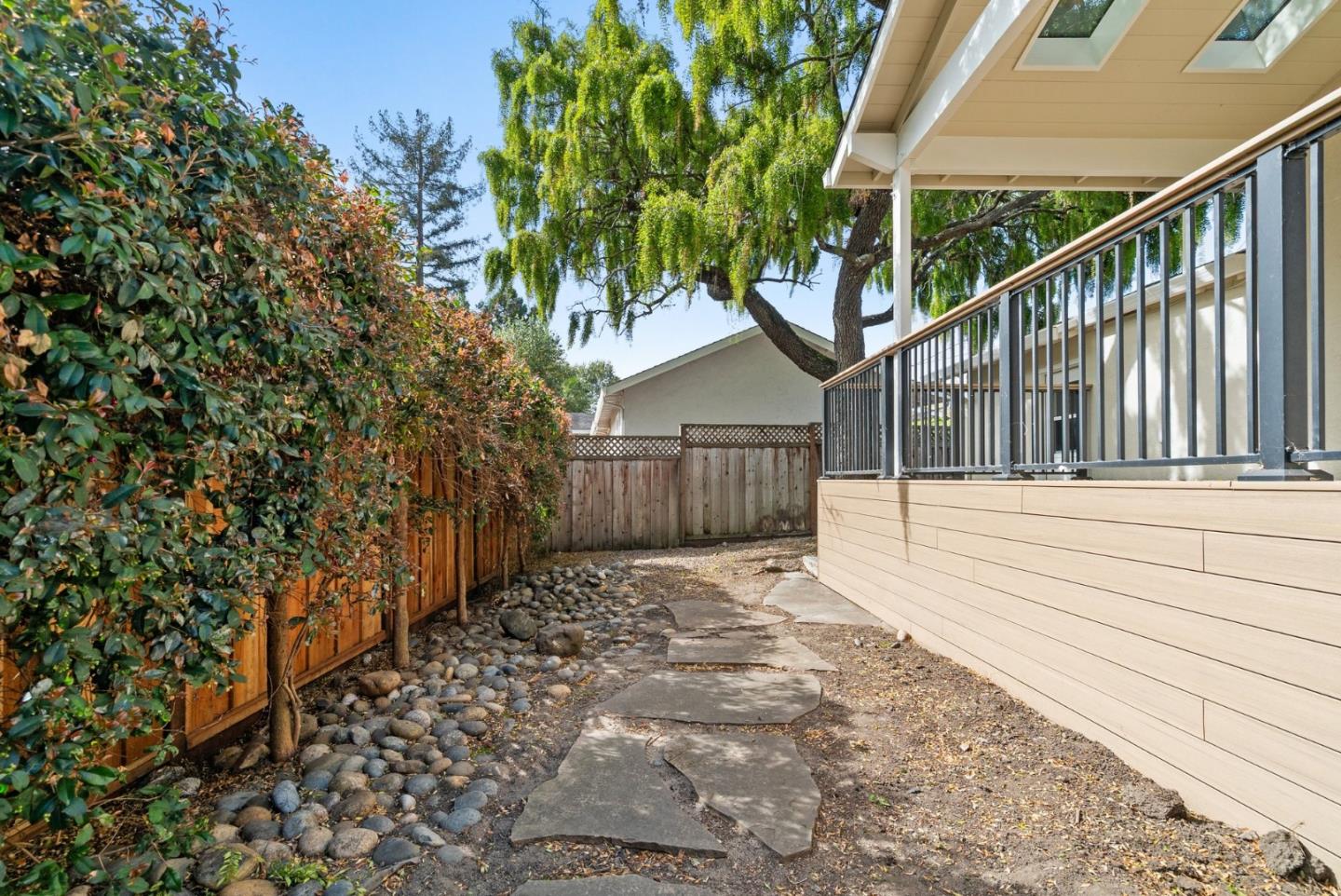 Property photo 44