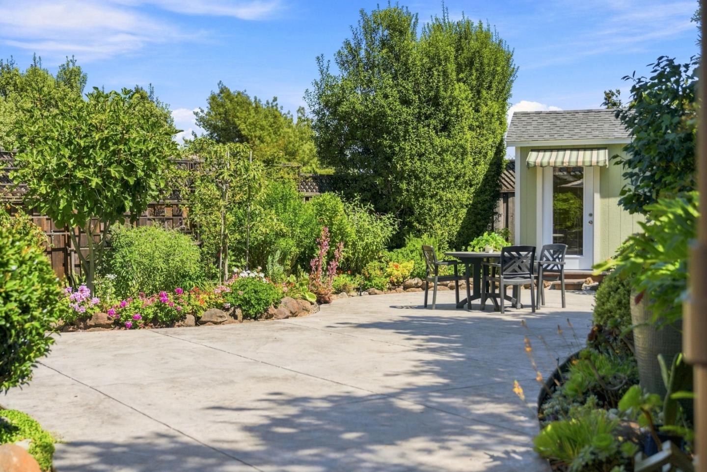 Property photo 50
