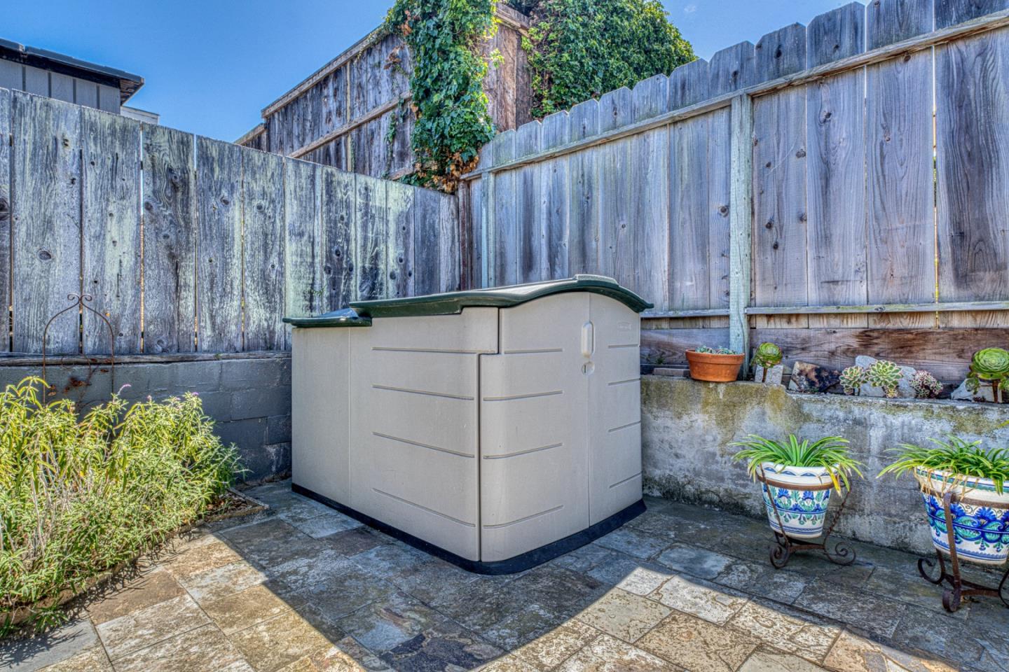 Property photo 35