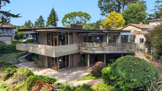 Property photo 36