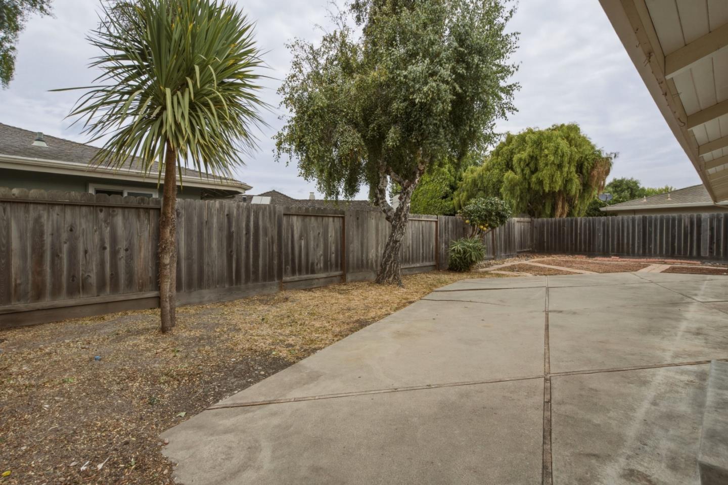 Property photo 42