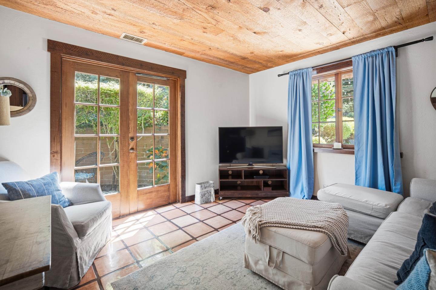 Property photo 40