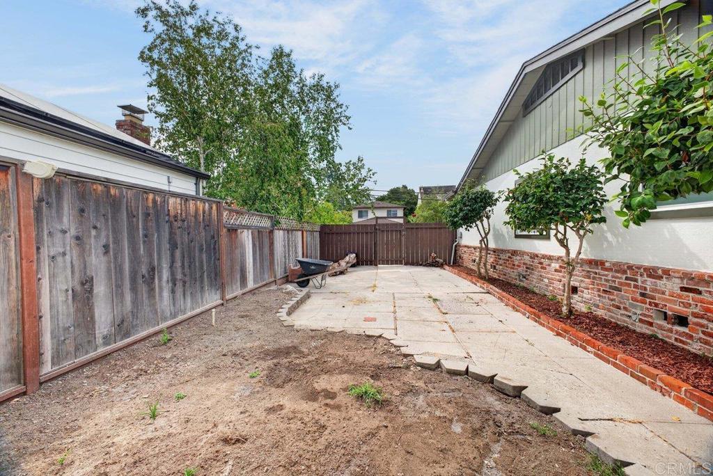 Property photo 37