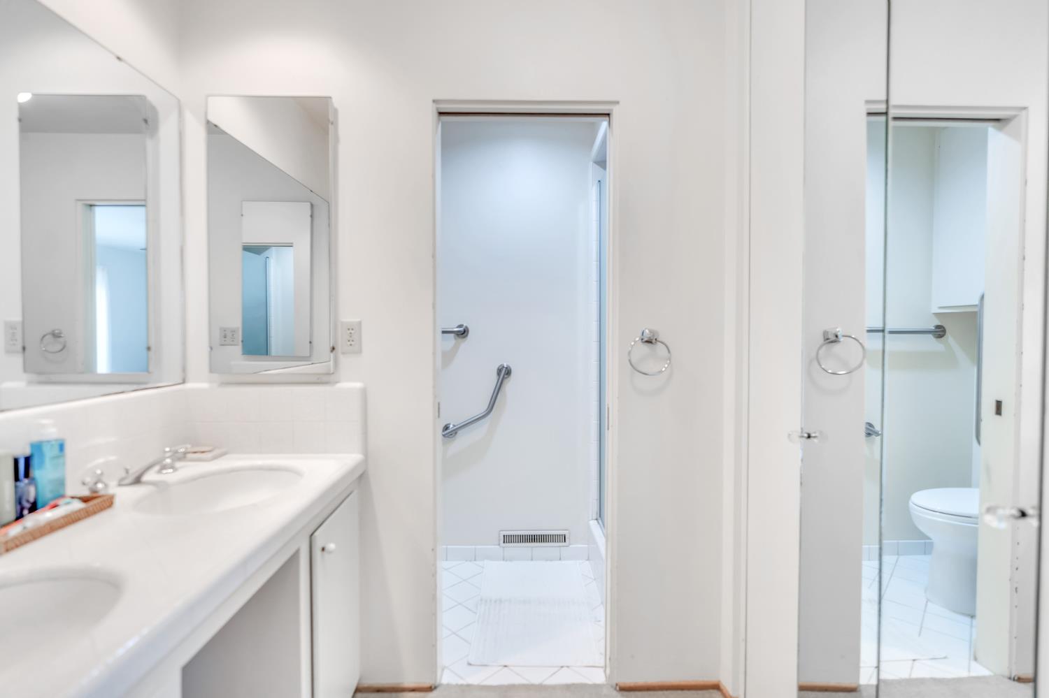 Property photo 38
