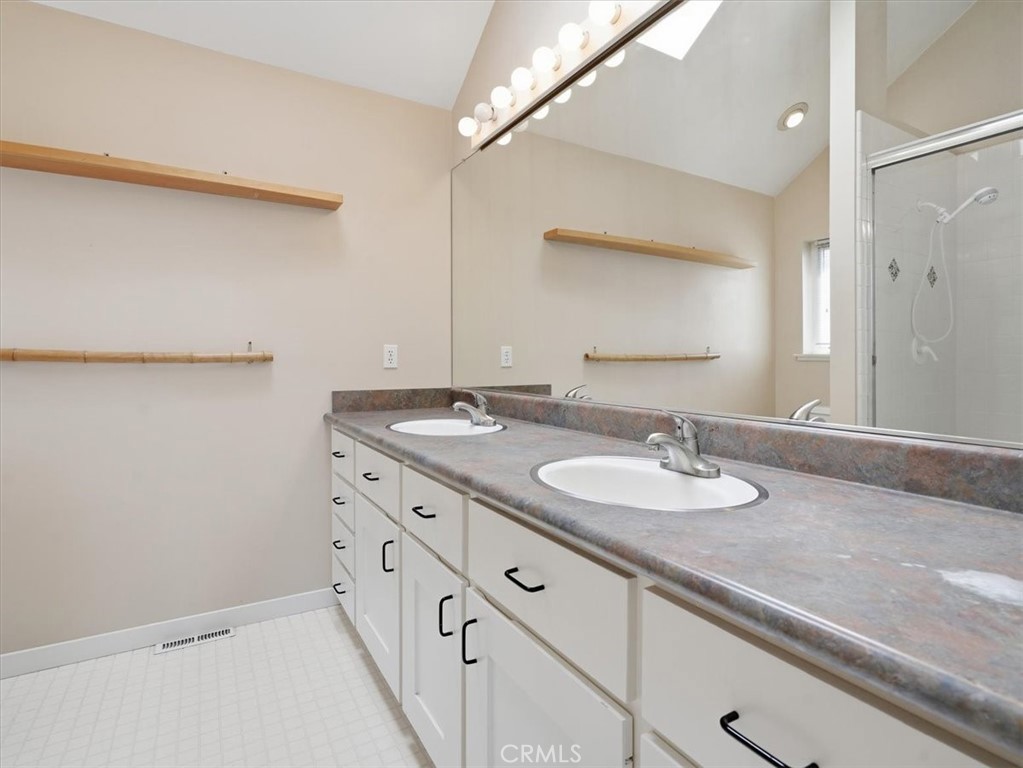 Property photo 48