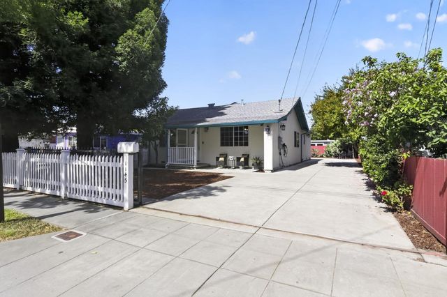 Property photo 30
