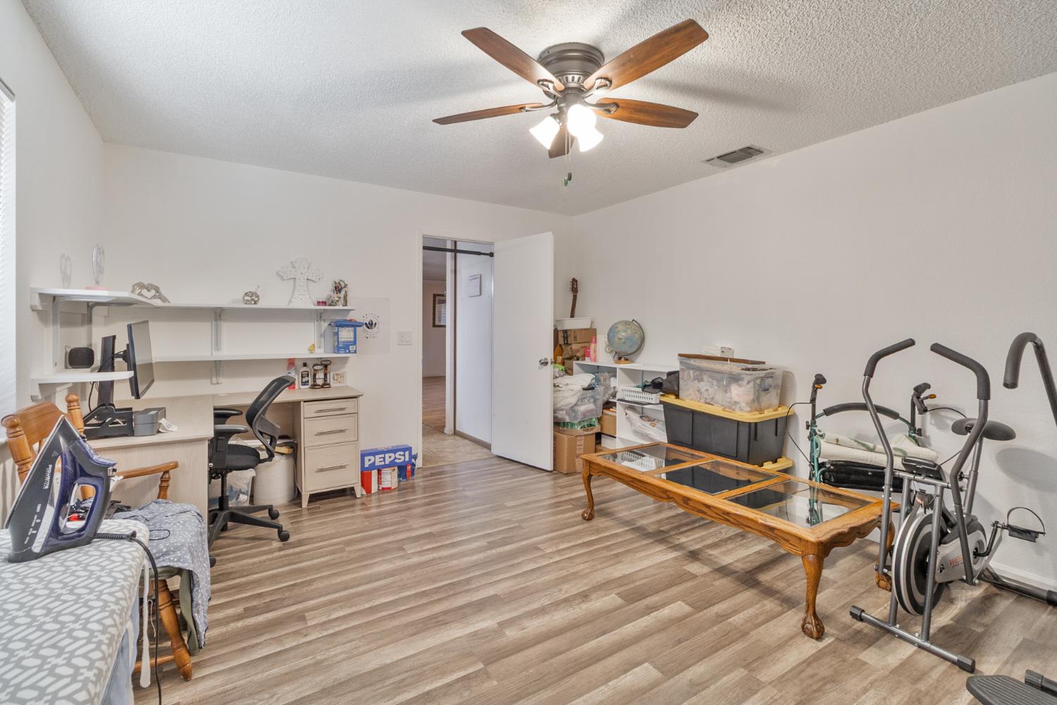 Property photo 36