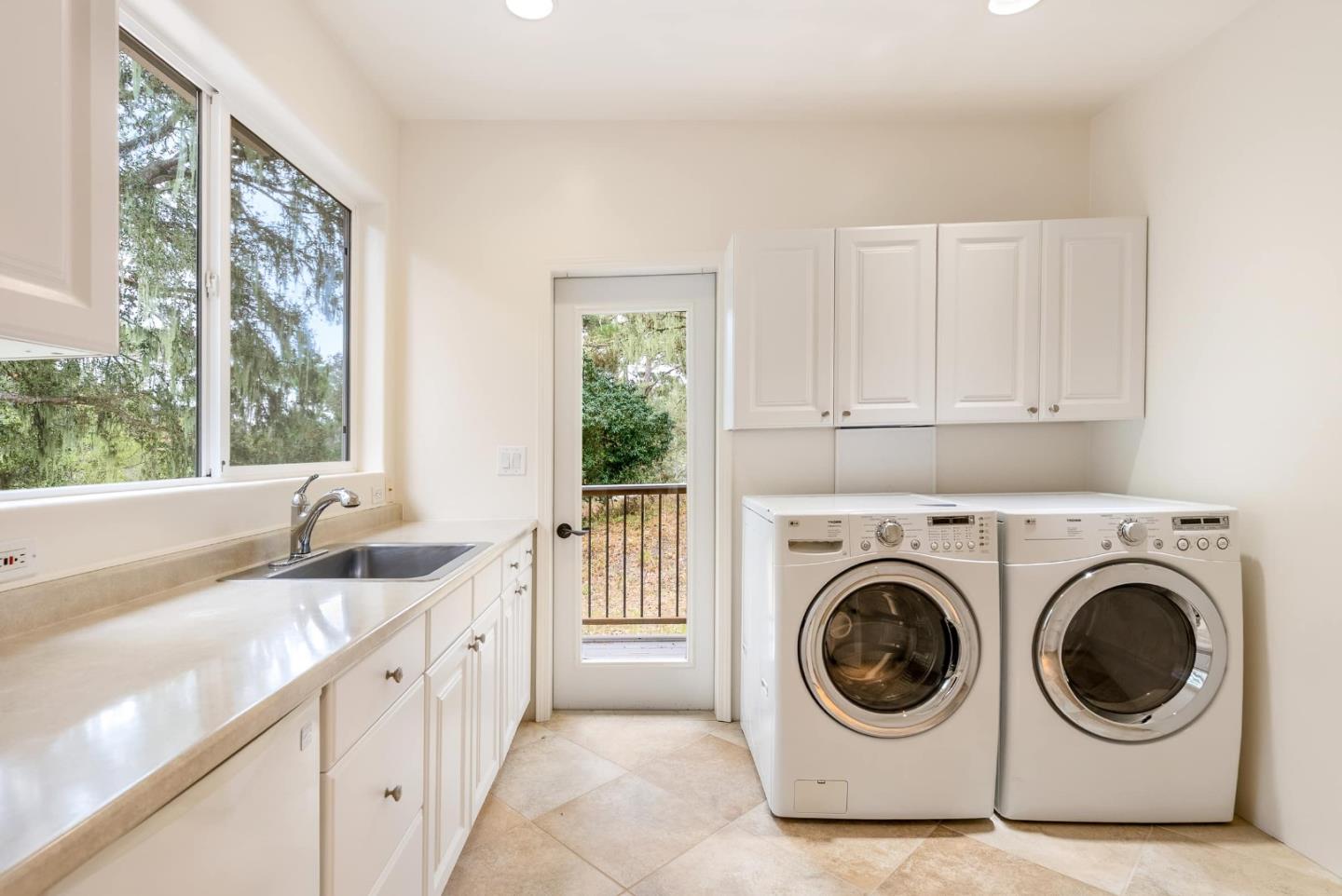 Property photo 46