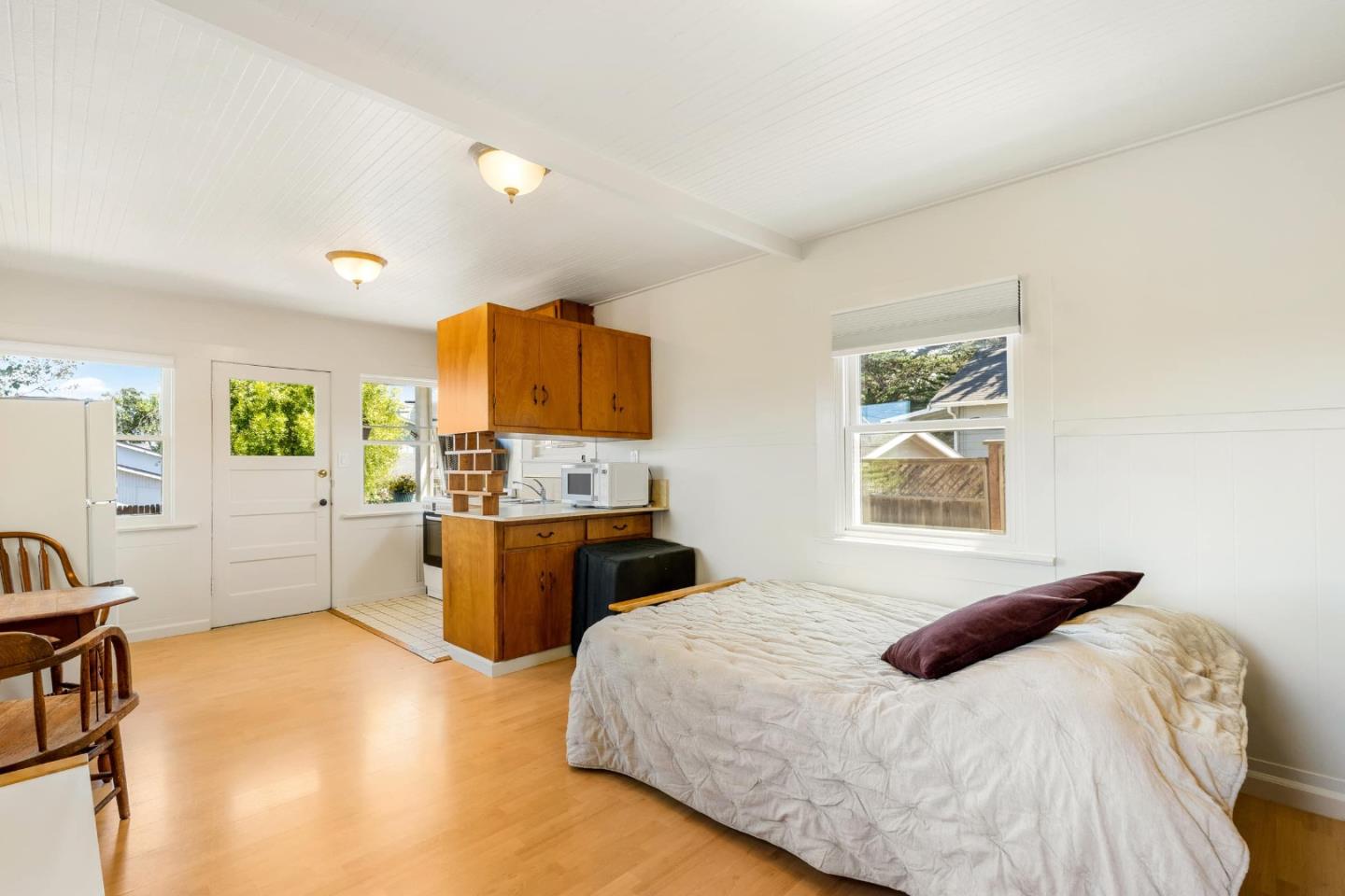 Property photo 33