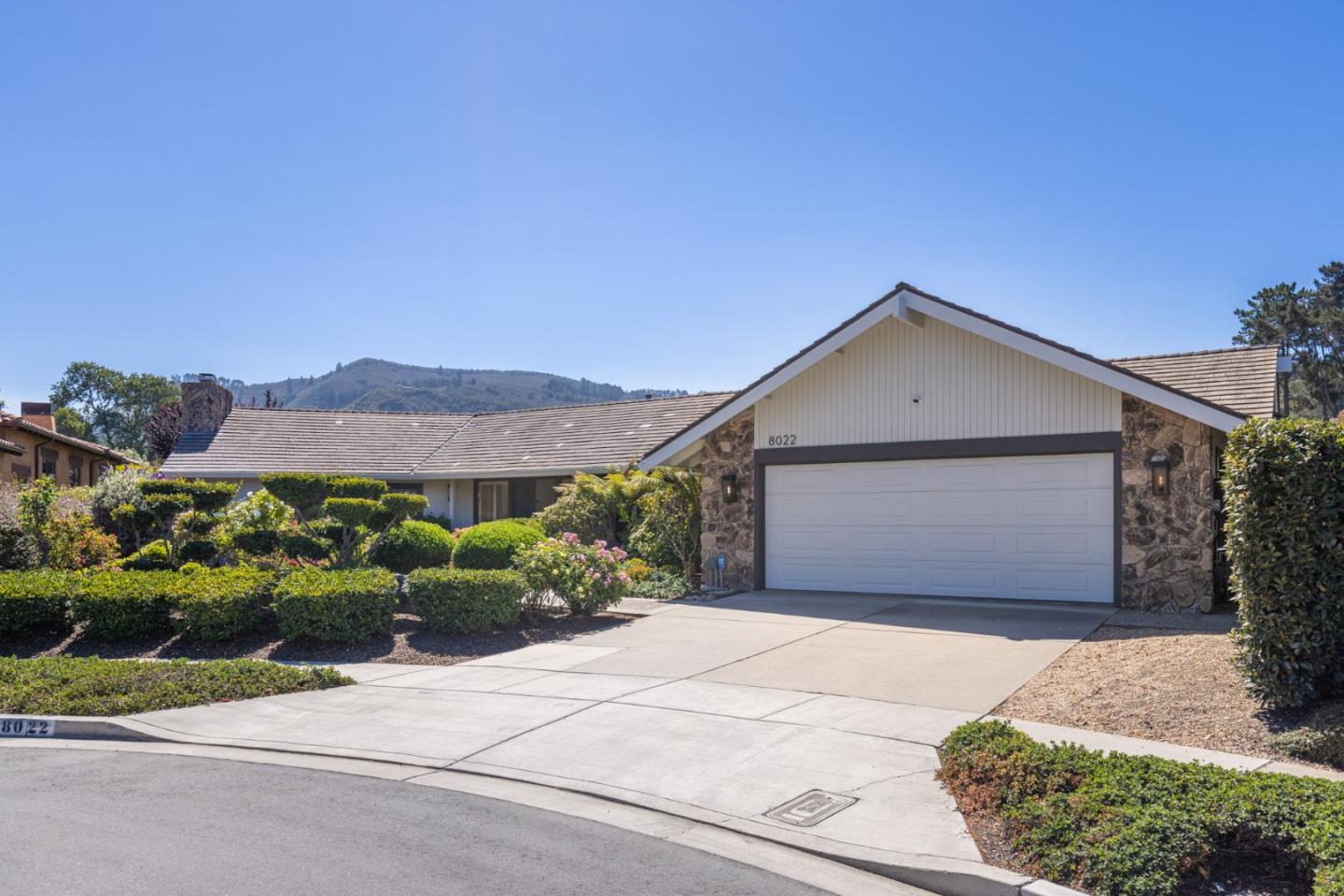 Property photo 44