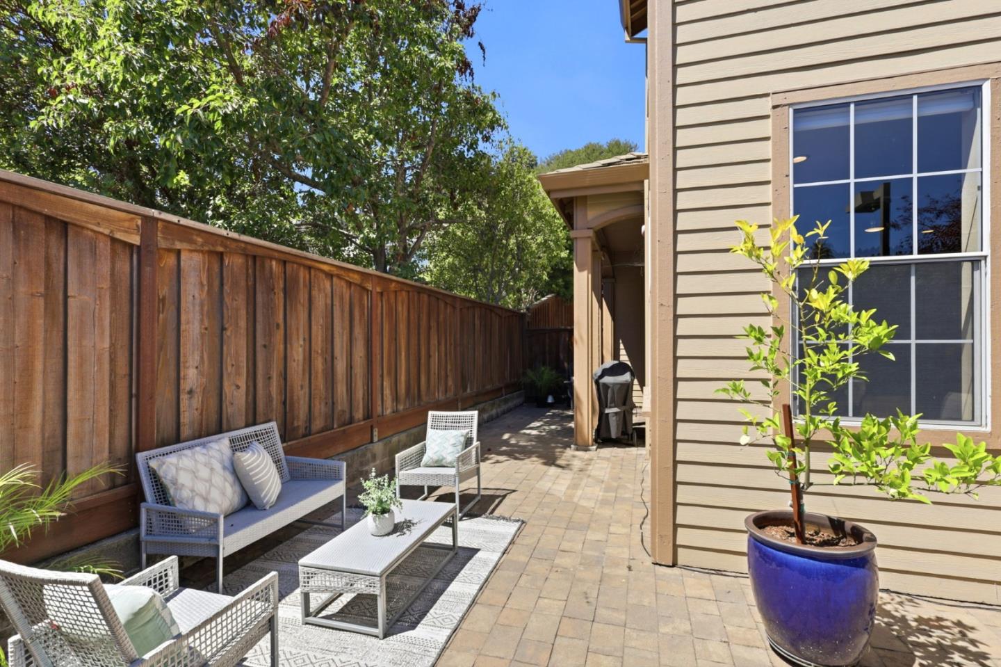 Property photo 43