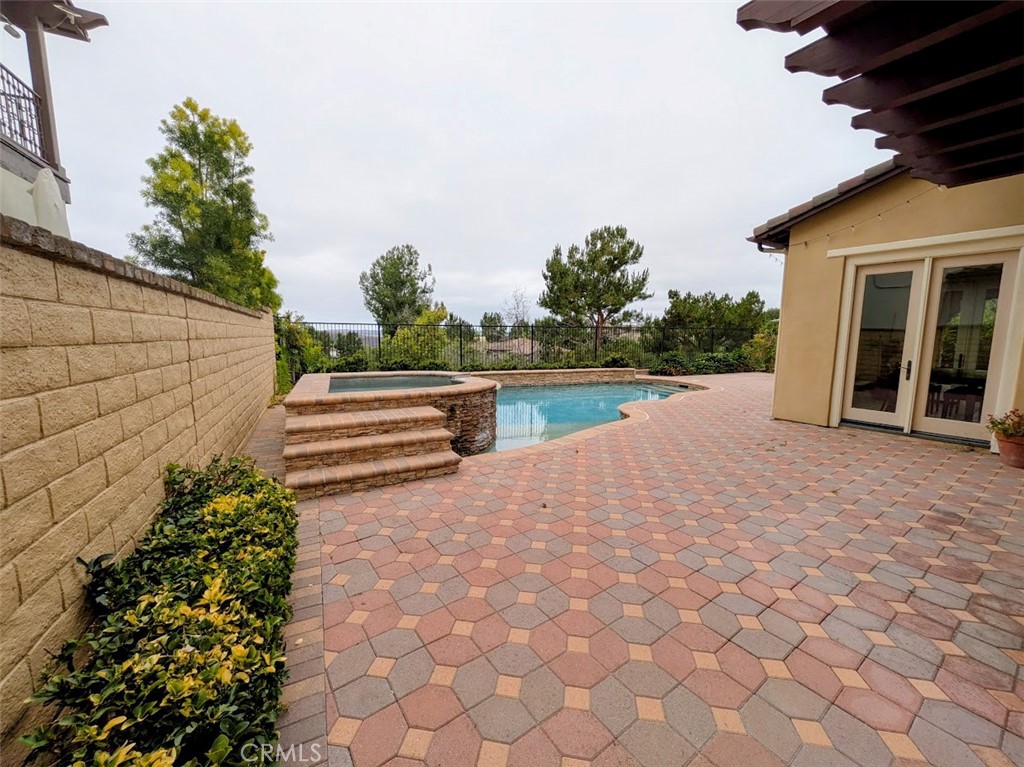 Property photo 43