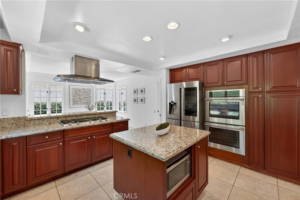 Property photo 33