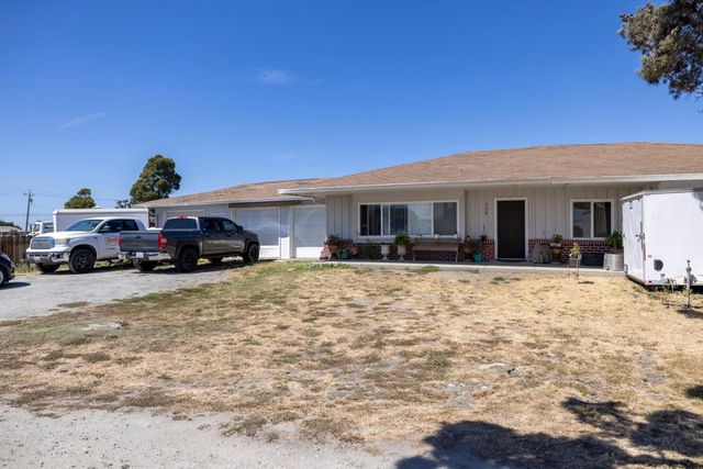 Property photo 43