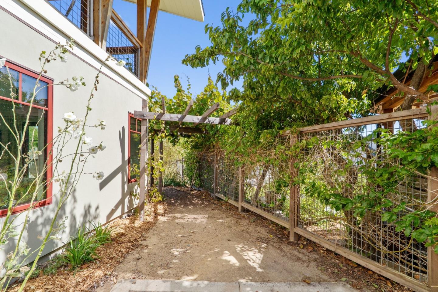 Property photo 43