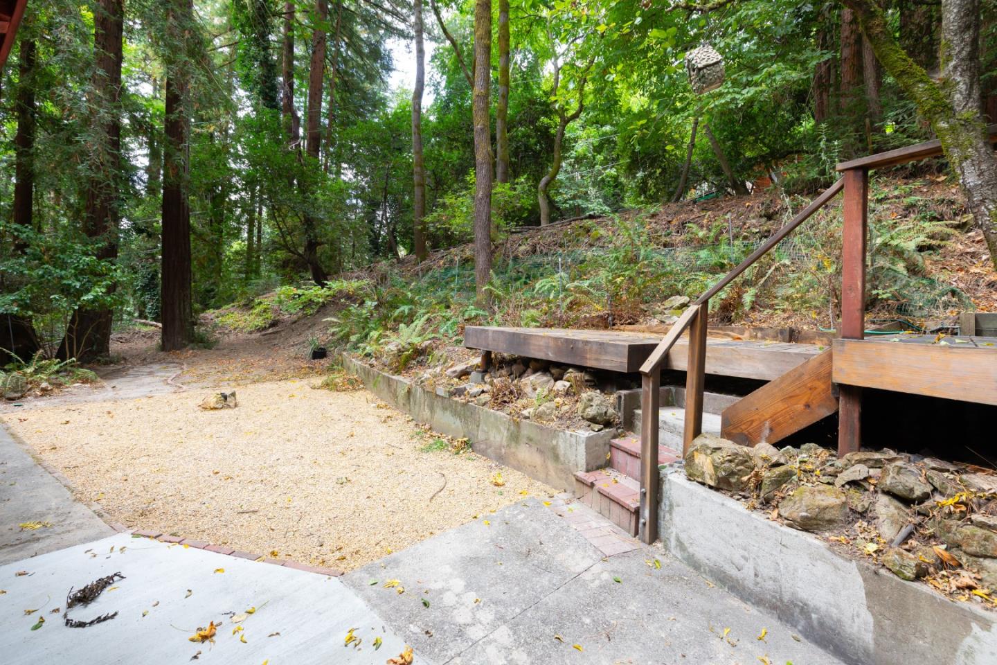 Property photo 32