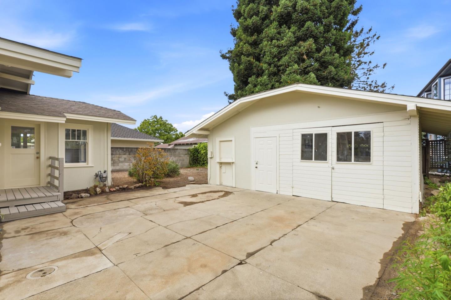 Property photo 45