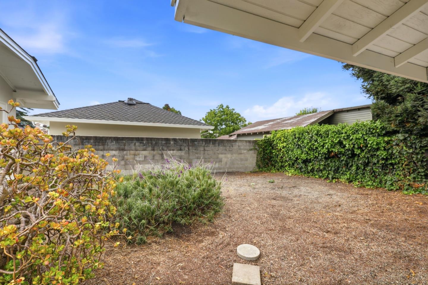 Property photo 47
