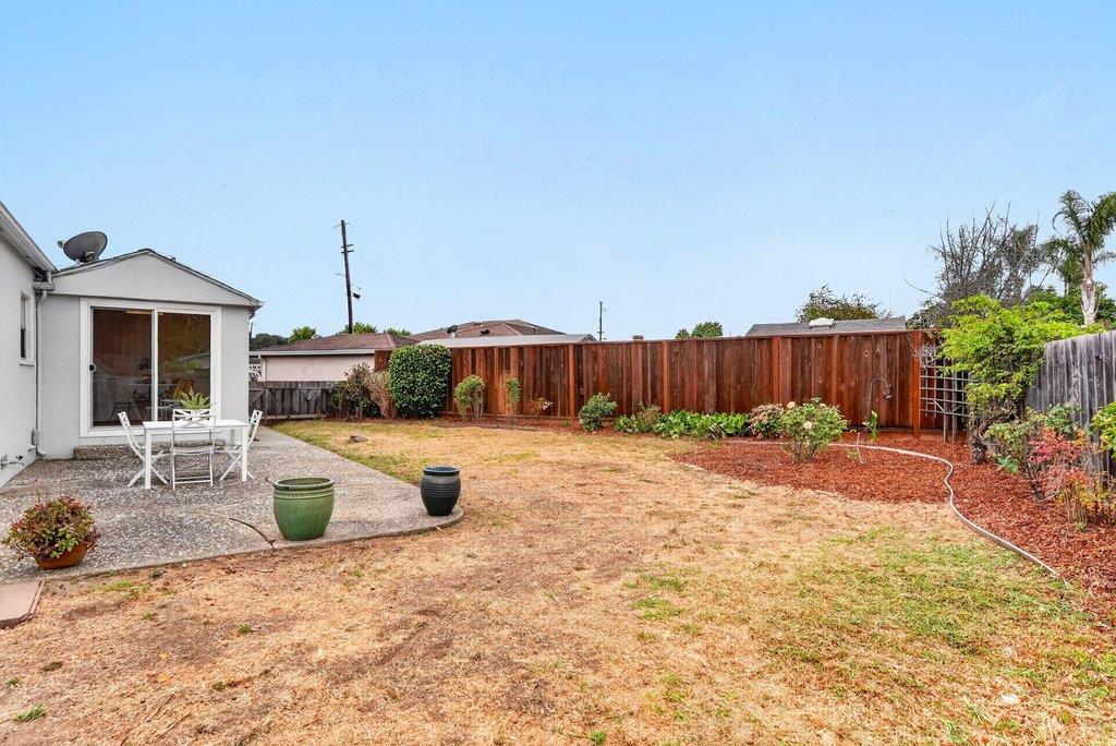 Property photo 38