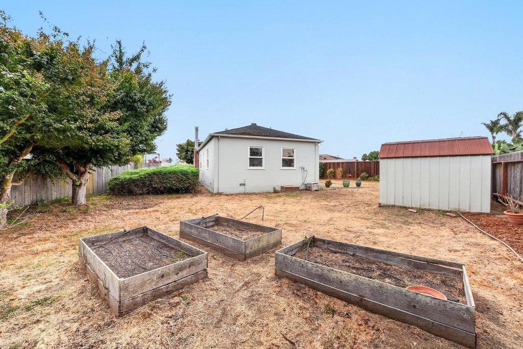 Property photo 40