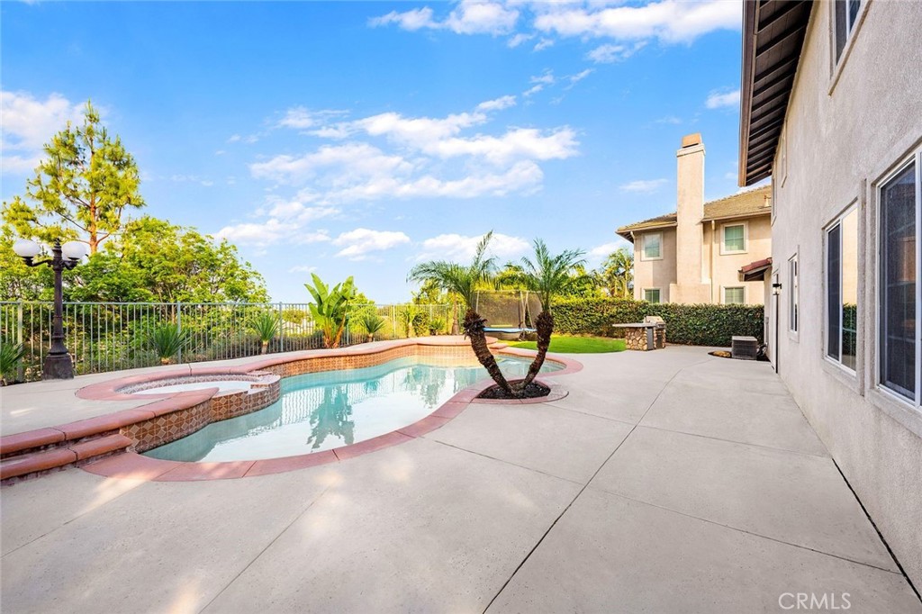 Property photo 34