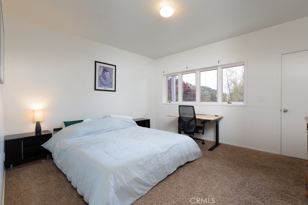 Property photo 35