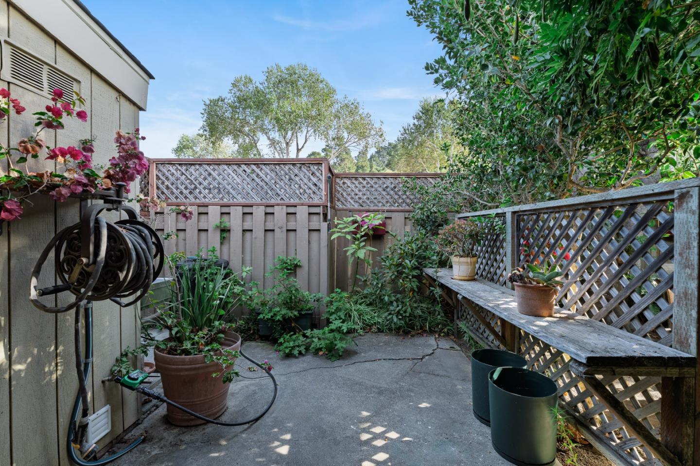 Property photo 32