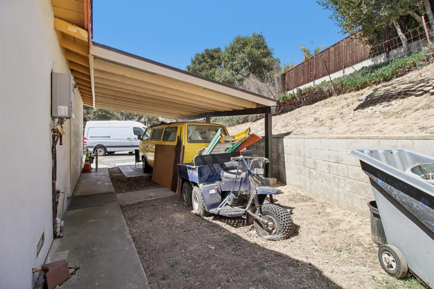 Property photo 44