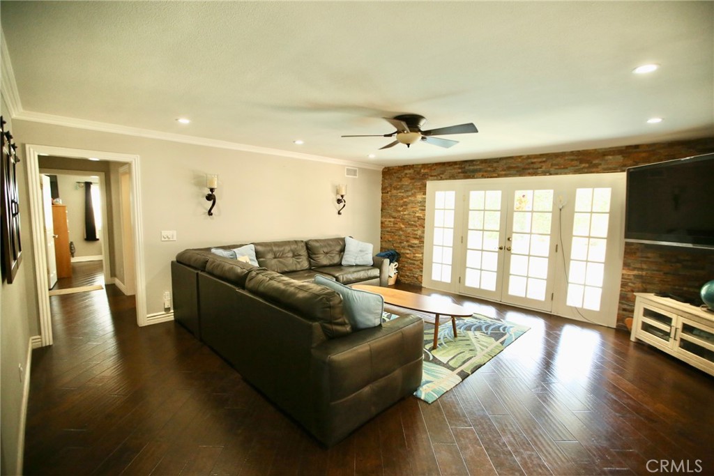 Property photo 50