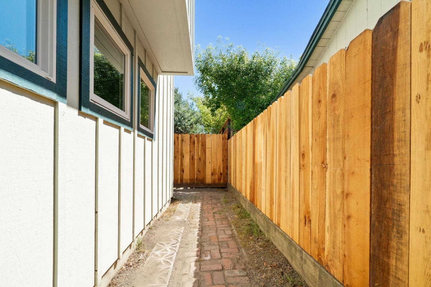 Property photo 45