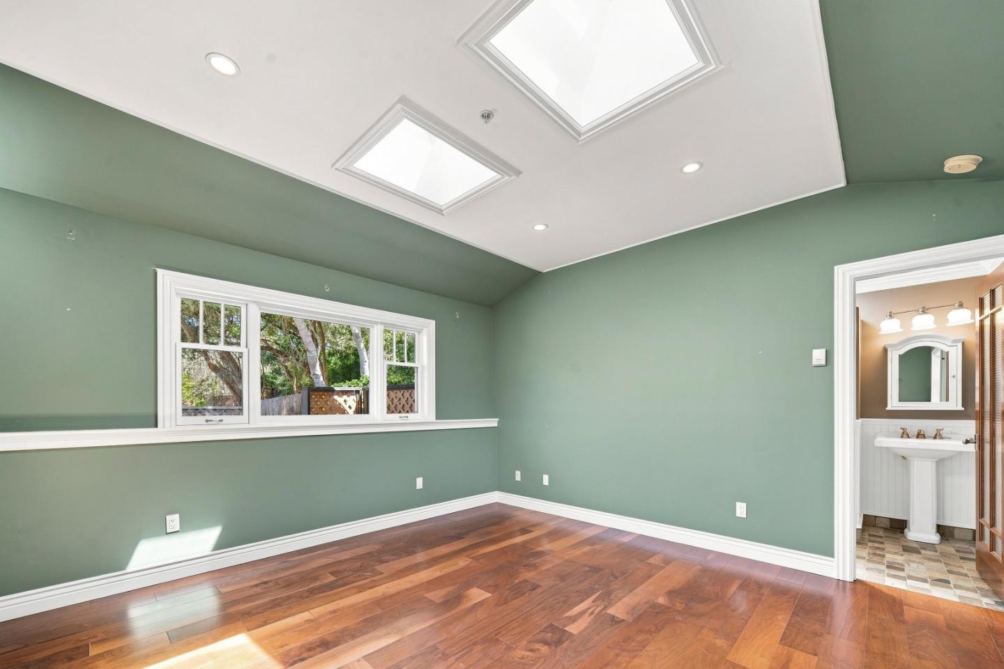 Property photo 33