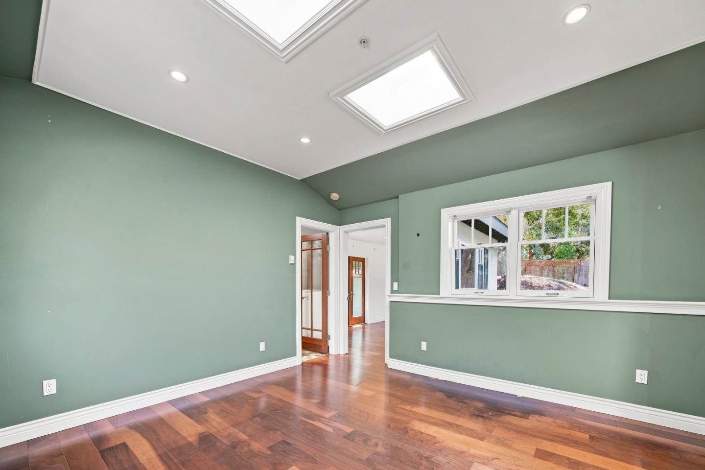 Property photo 34