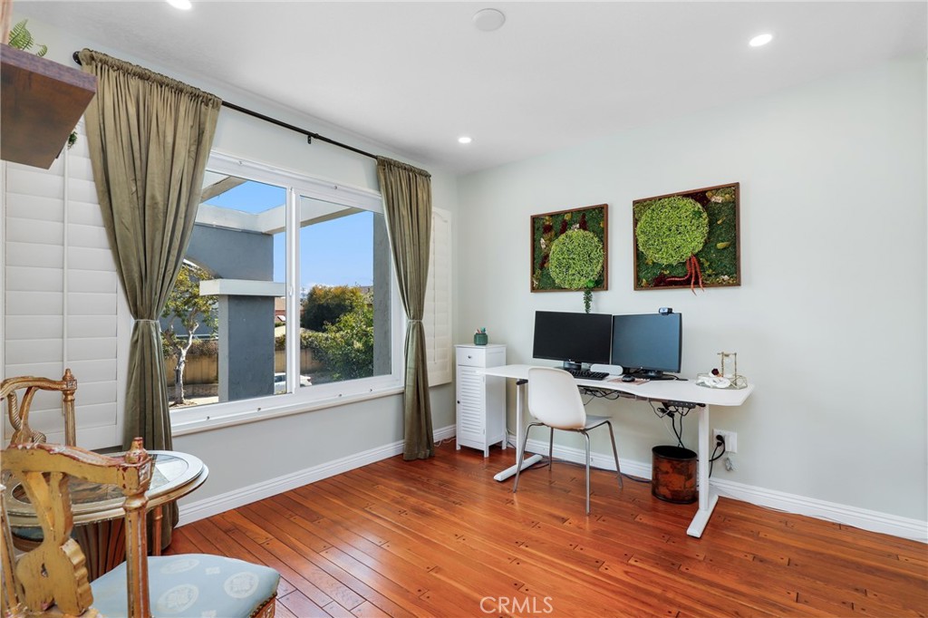 Property photo 32