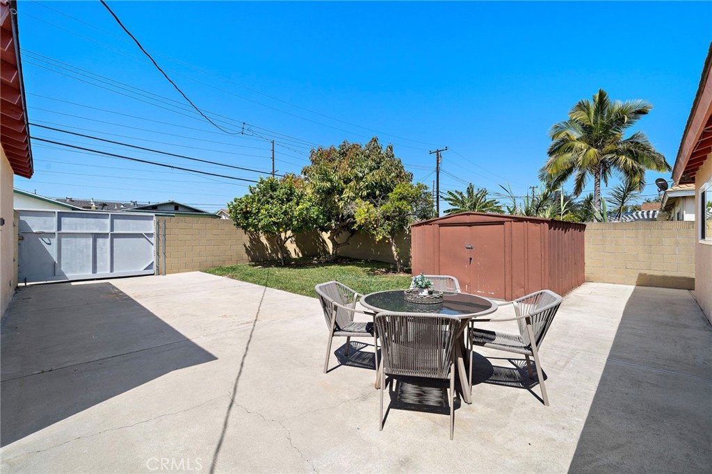 Property photo 28