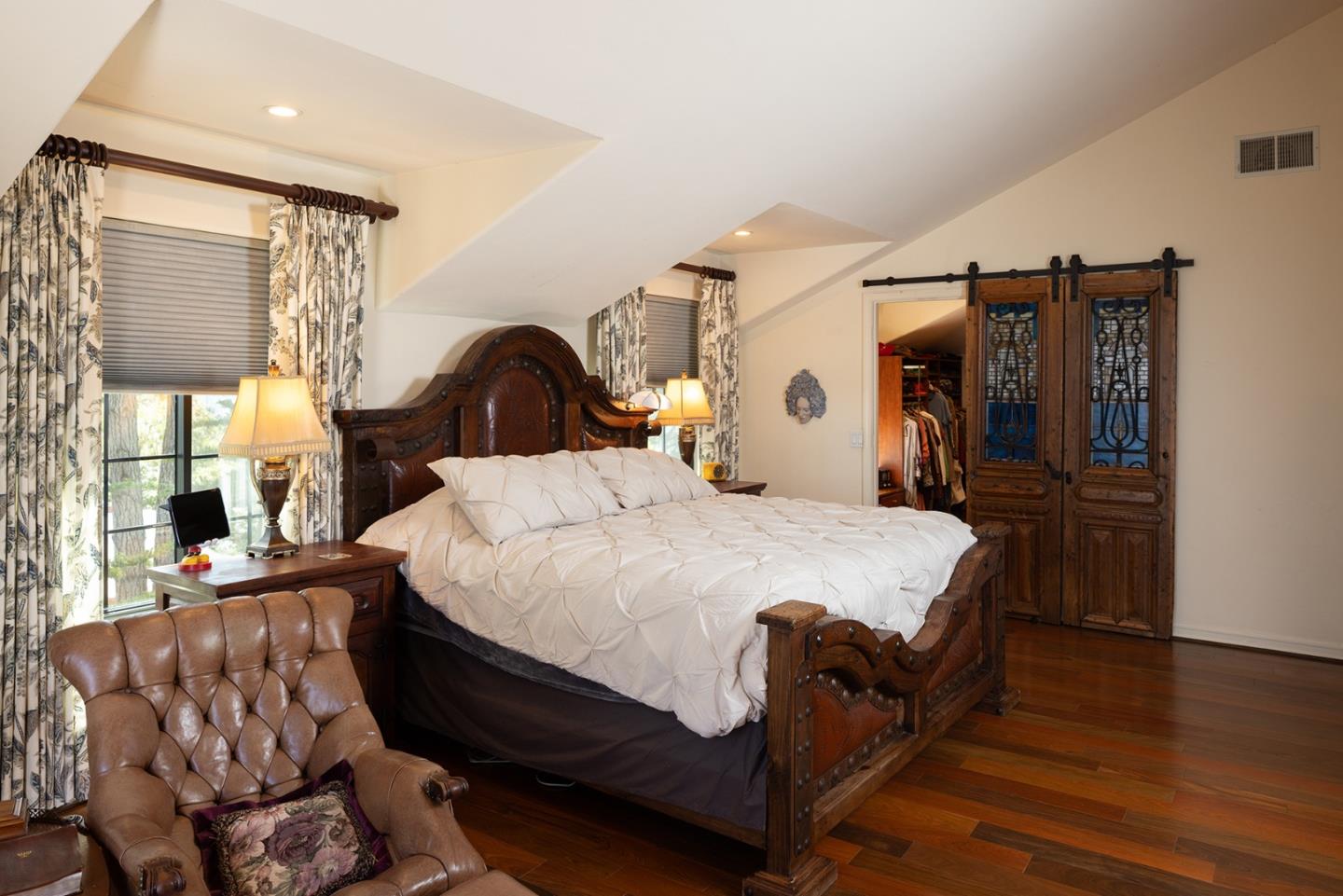 Property photo 28