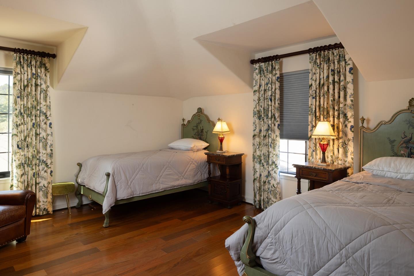 Property photo 33