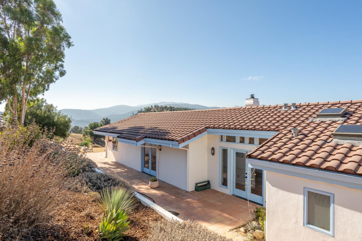 Property photo 32