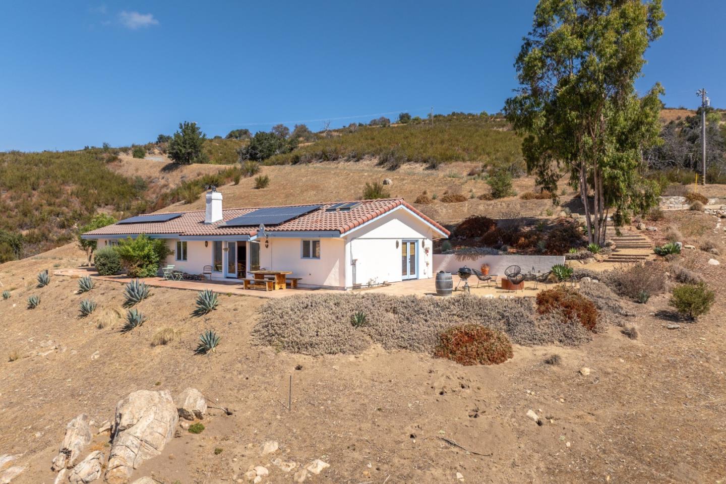Property photo 33