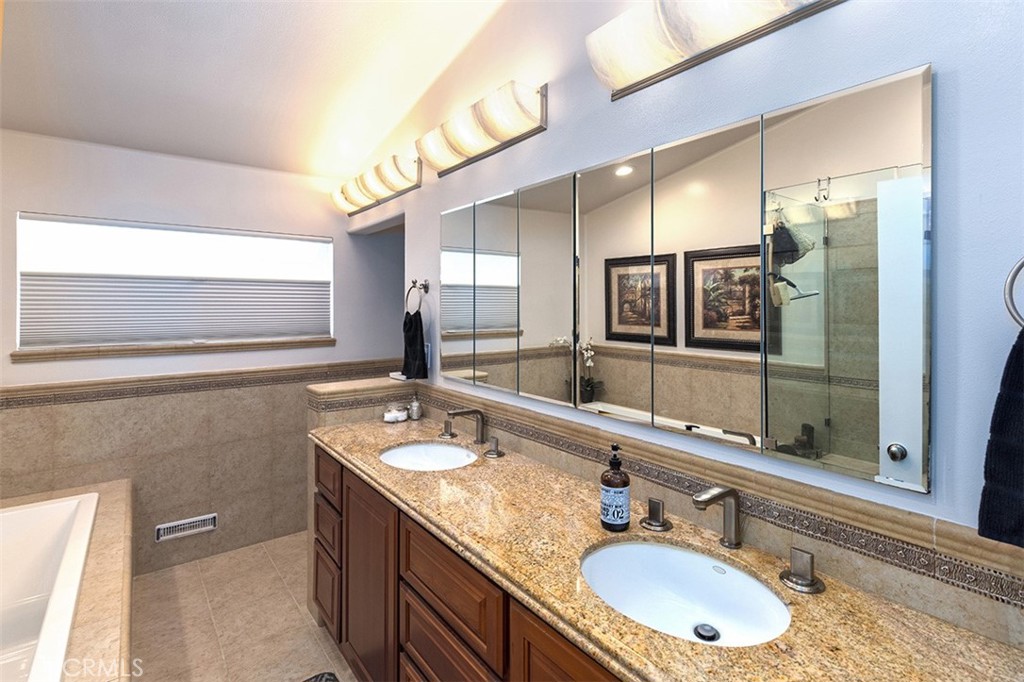 Property photo 51
