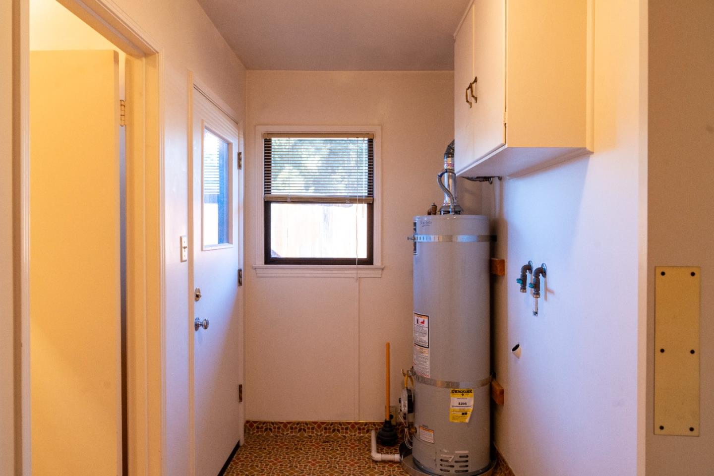 Property photo 37