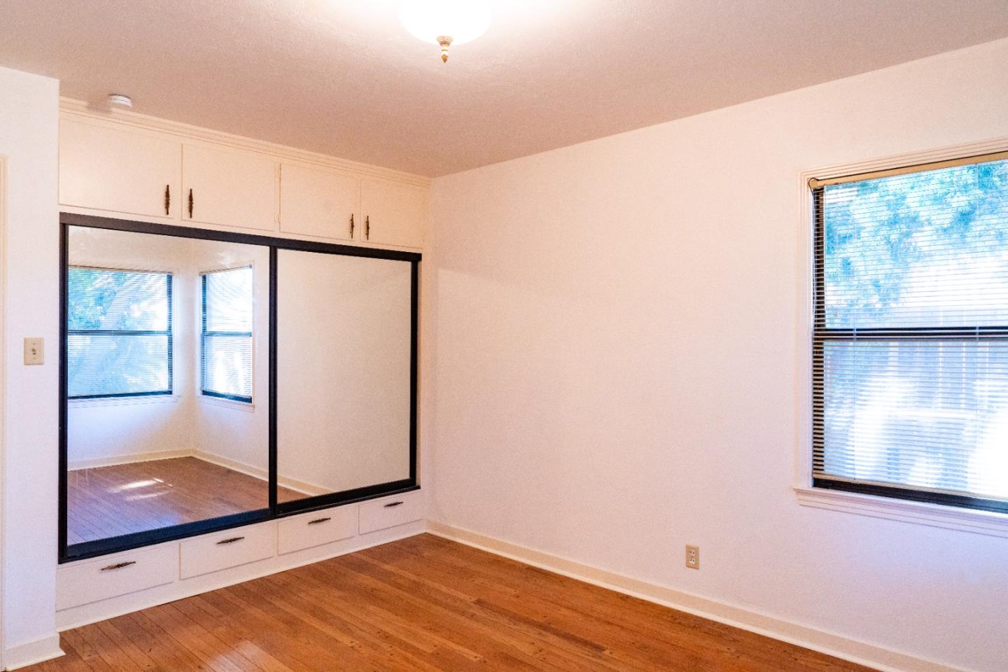 Property photo 50