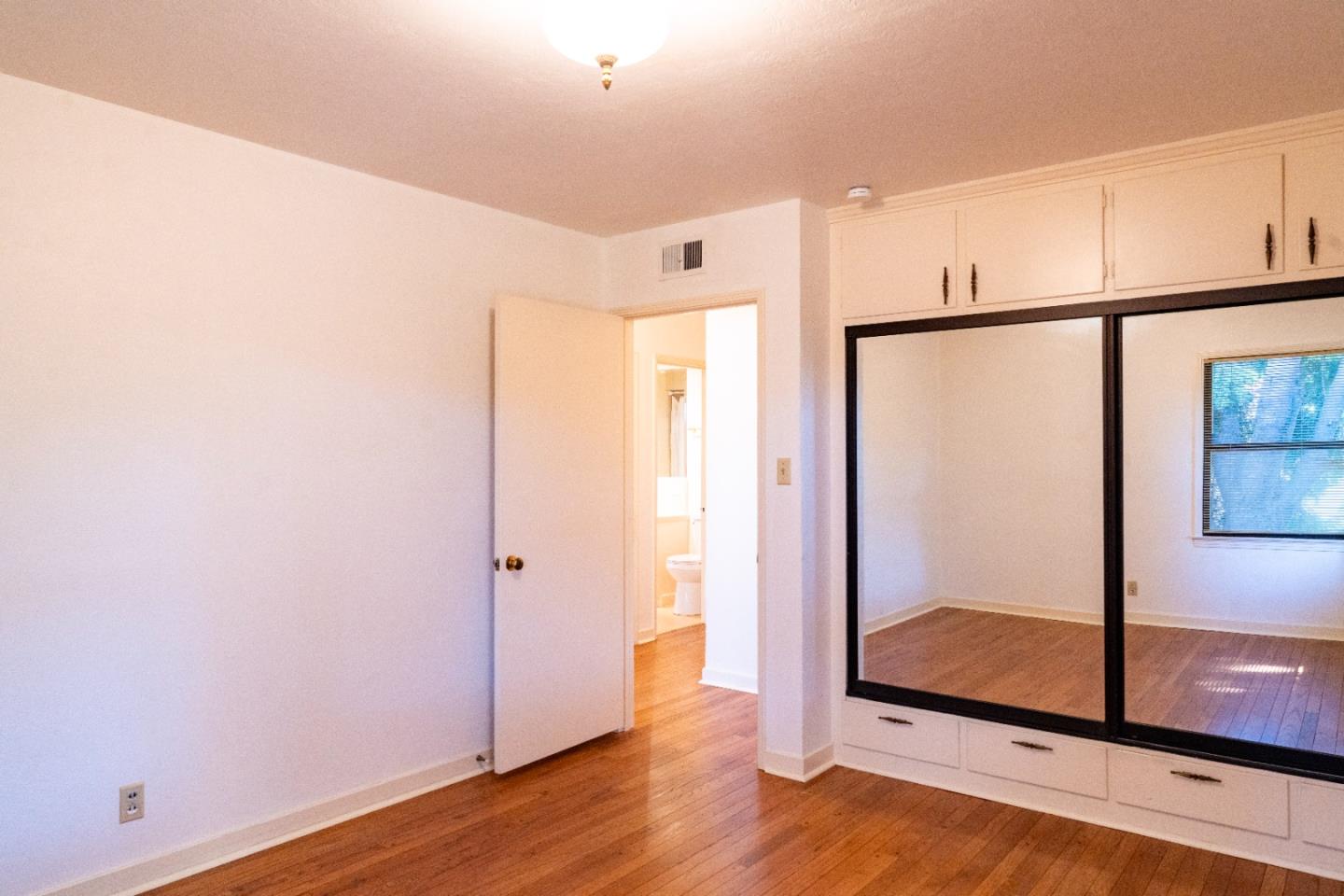 Property photo 51