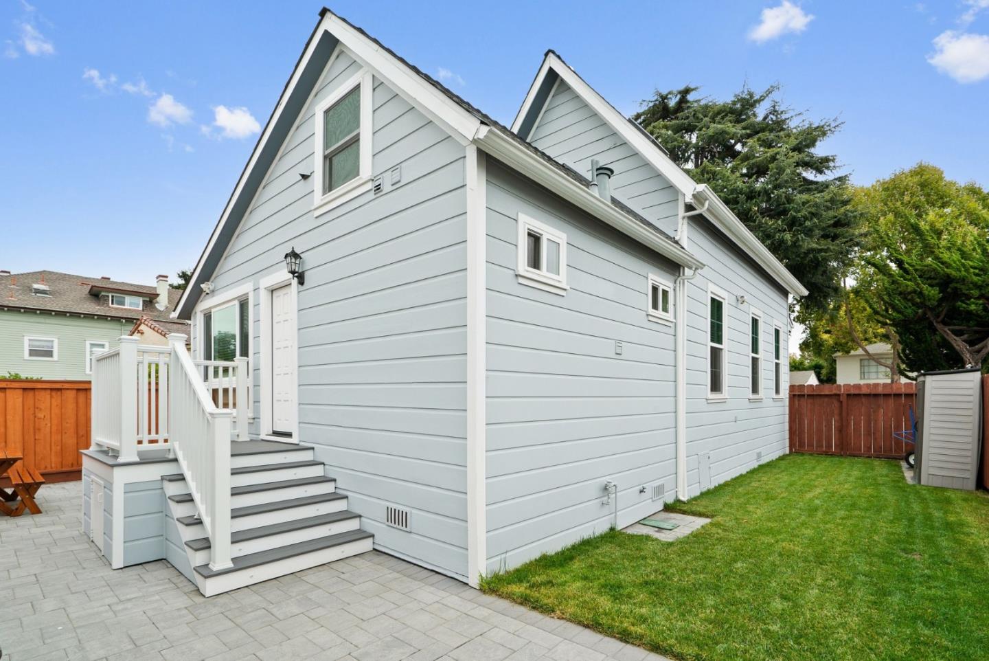 Property photo 44