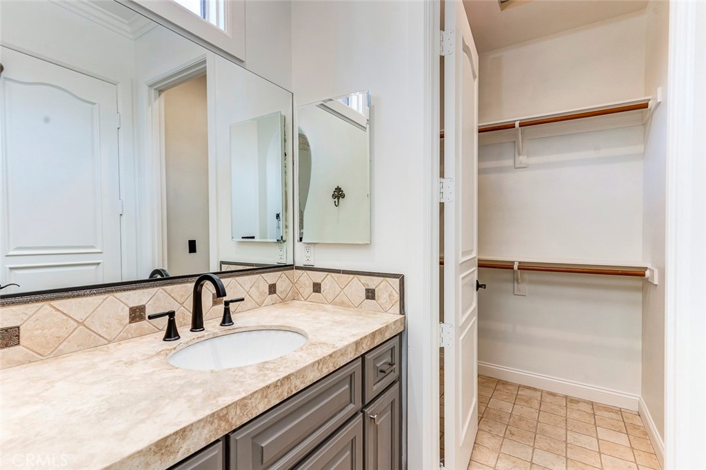 Property photo 51