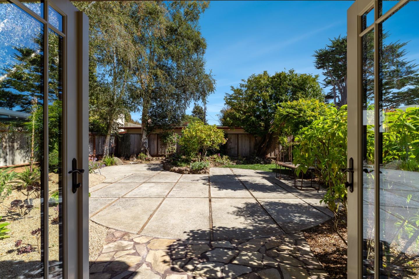 Property photo 43