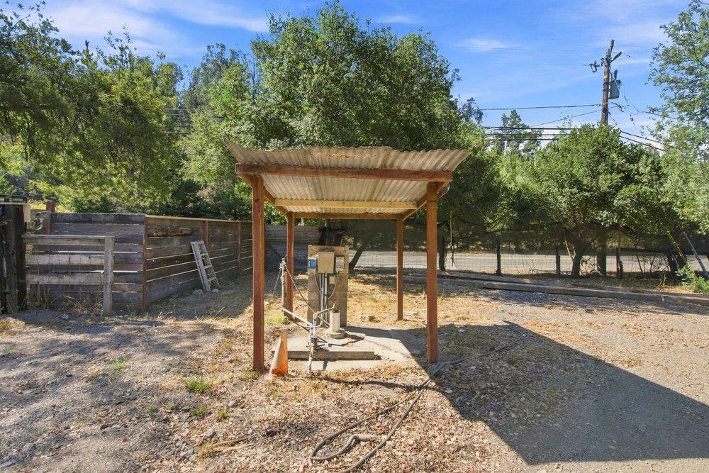 Property photo 30