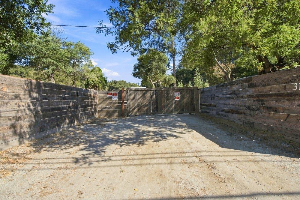 Property photo 37