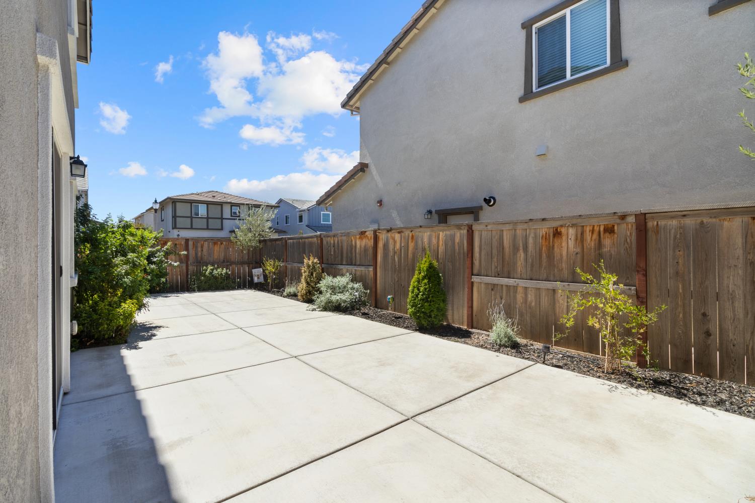 Property photo 50