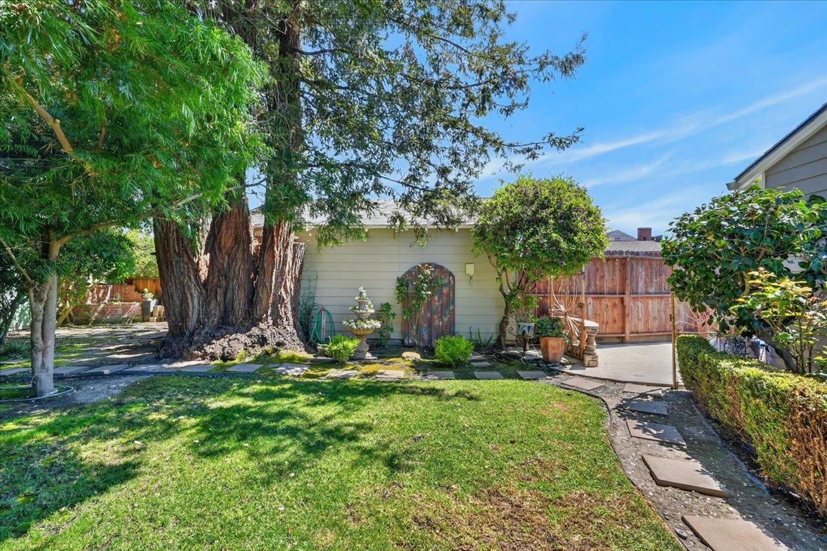 Property photo 40