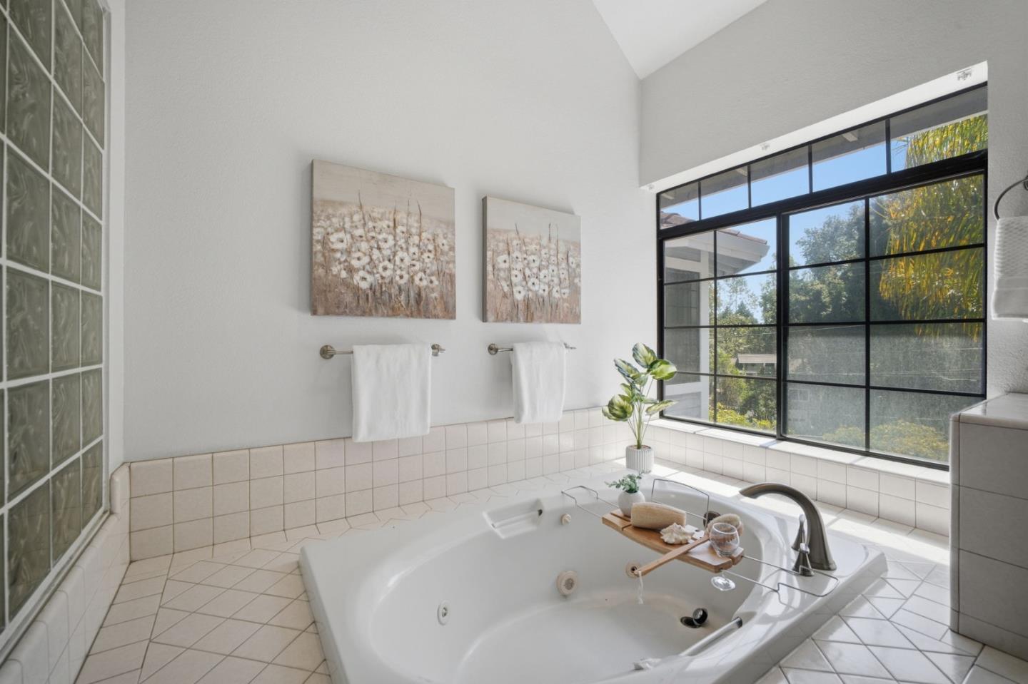 Property photo 44